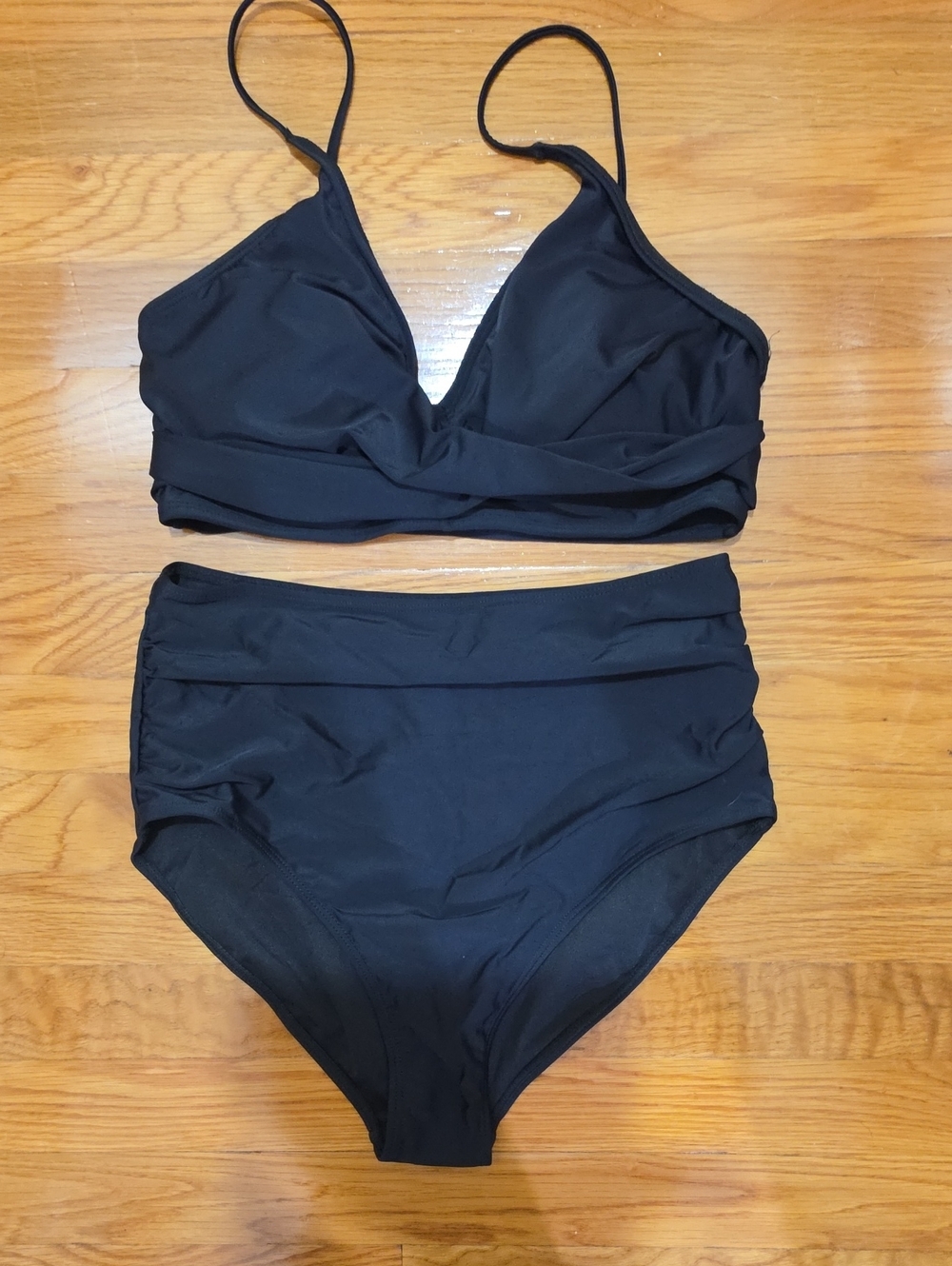 Amazon (Buauty) Black High-Waist Two-Piece Swim Set - Women Swim - Size M and XL